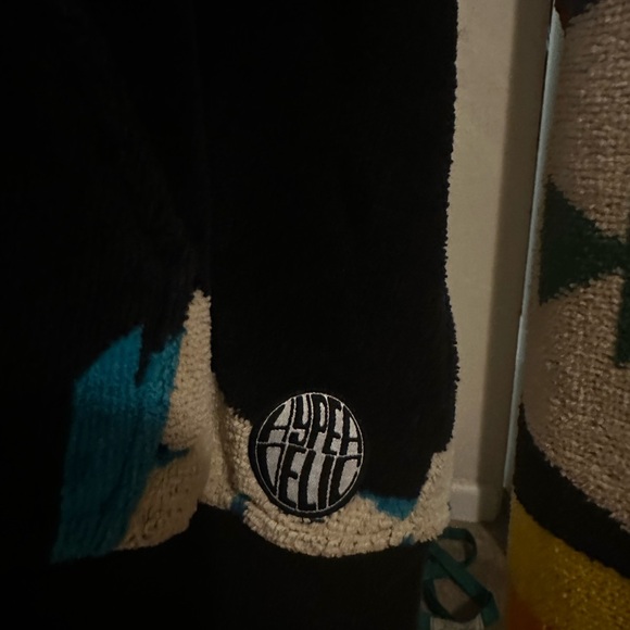 Custom Pendleton Hoodie by Hypadelic - Picture 3 of 3